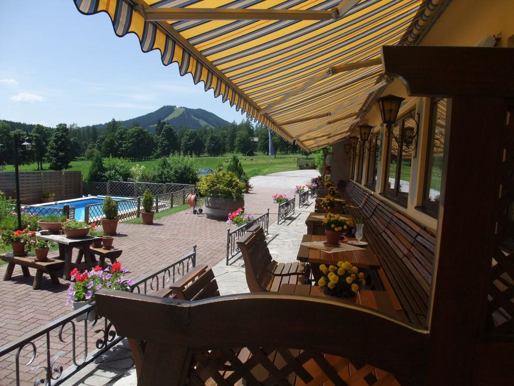 Ferienhotel Knollhof Ramsau am Dachstein Exterior foto